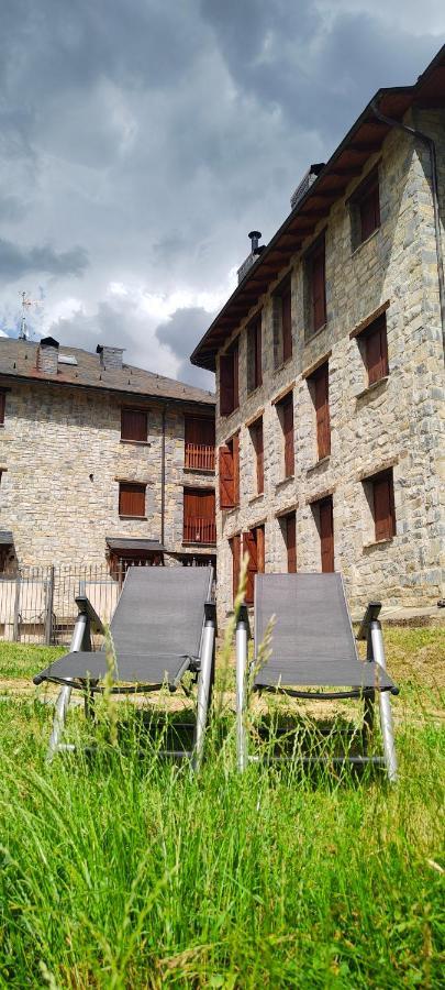Los Cachorros El Pueyo de Jaca Exterior photo
